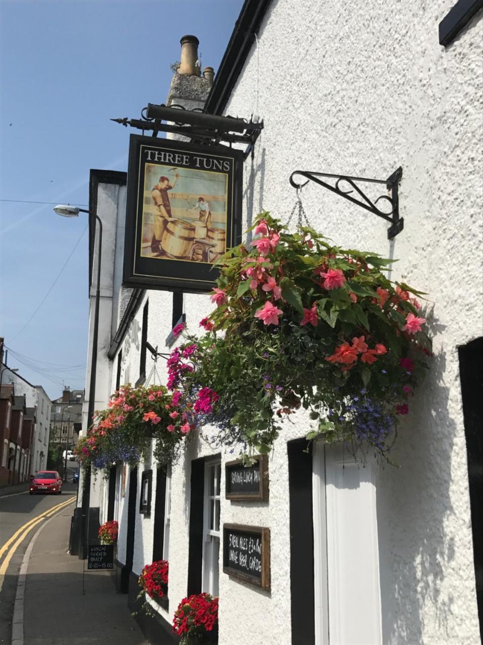 Hotel The Three Tuns Chepstow Exteriér fotografie